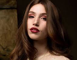 Gaia Stella Vitale Projects :: Photos, videos, logos, illustrations and  branding :: Behance