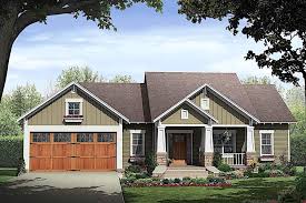 Bedrooms 1 bedroom 2 the kerby shingle craftsman home has 3 bedrooms and 2 full baths. Ranch House 3 Bedrms 2 Baths 1800 Sq Ft Plan 141 1318