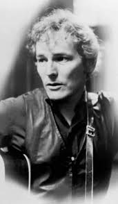 The first time Gordon Lightfoot came to Buffalo from Canada it was for some  underage drinking. He would be back.