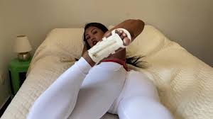 Alessandra Alves Muscular Ass - CamWhores