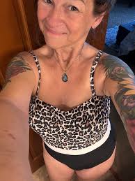 Discounted Adult Santa Suit