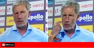 Voici le profil de l'entraîneur : Ex Preston And Stockport Player Sacked For Horrific Post Match Comments Fan Banter