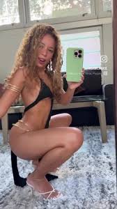 Safadas do instagram - Camila's seductive🍑 content on EroMe