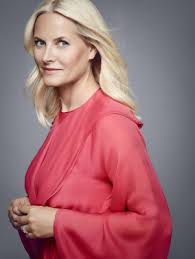 She has a sister and two older brothers, and grew up in kristiansand, in. Mette Marit Ufo No More