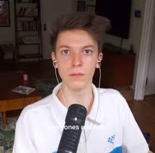 Tammy Howe's Instagram, Twitter & Facebook