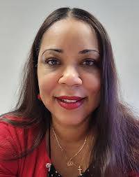 Latoya Paris's Instagram, Twitter & Facebook