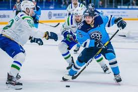 В составе гостей шайбы забили шакир мухамадуллин, джефф плэтт и петр хохряков. Dubl Soshnikova Pomog Hk Salavat Yulaev Pobedit Sibir Novosti Ufy I Bashkirii