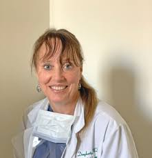 Meet Middleburg: Dr. Dougherty, aka Cindy Thompson: General Surgeon &  Antique