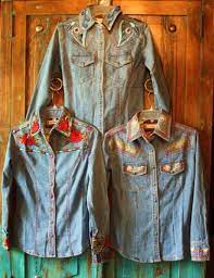 Love These Embellished Denim Western Wear Western Fashion
