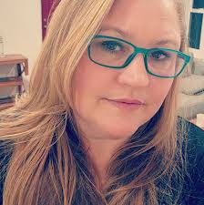 📣PAPERBACK ALERT!📣 #ChristmaswiththeQueen is selling like hotcakes at  Amazon...this means they have currently run out of stock. But there are  plenty at your favorite indie (Bookshop.org), and at Barnes & Noble! There