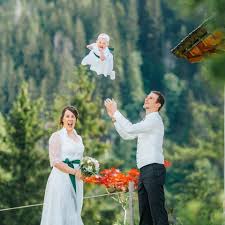 Jasmin taylor flüchtete mit 17 jahren vor dem krieg im iran nach deutschland. Bastien Dayer You Are The Moon Of My Life My Sun And Facebook