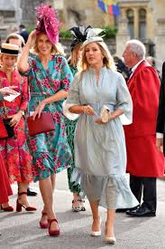 Ellie goulding made quite the statement when she arrived to her wedding in an extremely traditional dress. Ellie Goulding Wedding Of Princess Eugenie Of York To Jack Brooksbank 07 Gotceleb