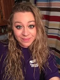 Who wants me to come do their makeup?