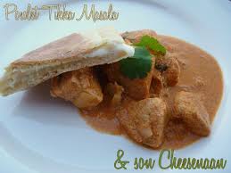 Chicken tikka masala) est un plat composé de morceaux de poulets cuits (poulet tikka) cuisinés dans une sauce de différentes épices (n'incluant pas le curry). Poulet Tikka Masala Les Delices De Capu