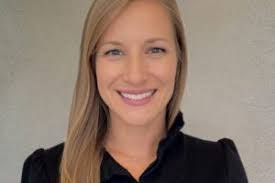 Crystal Rosenberg's Instagram, Twitter & Facebook