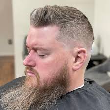 LUX Grooming Quarters