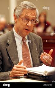 Former Middlebury College President John McCardell testifies before the  legislature in Montpelier, Vt., Thursday, Jan. 21, 2010. McCardell is the  head of a national organization that is arguing states should be able