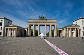 Er liegt in der stadtmitte. Brandenburger Tor Berlin Mitte 1791 Structurae