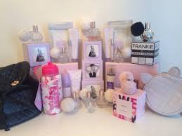3 490 ₽3 990 ₽. Ariana Grande Fragrance Collection Ariana Grande Songs