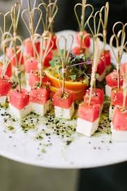 27 Delicious Spring Wedding Appetizer Ideas Happchen Hochzeit Fingerfood Lecker