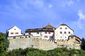 Vaduz is the capital of liechtenstein and also the seat of the national parliament. Schloss Vaduz In Vaduz Liechtenstein Franks Travelbox