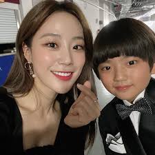 Maybe you would like to learn more about one of these? ì¹´ë¼ ì¶œì‹  í—ˆì˜ì§€ í•„êµ¬ ì•„ì—­ ê¹€ê°•í›ˆ ë§Œë‚˜ ë‹¤ì •í•œ ë‚¨ë§¤ ì¼€ë¯¸ ì¸ìŠ¤íƒ€ í†µí•´ ê·¼í™© ì „í•´ ê¹€ì•„í˜„ ê¸°ìž í†±ìŠ¤íƒ€ë‰´ìŠ¤