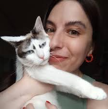 Ciao, buonasera ☺️per caso avete testato la qualità di queste crocchette?  Le solite che acquisto, al momento non sono disponibili perché le trovo  solo online ma come ingredienti mi sembrano simili. Grazie!