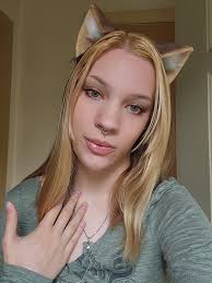 Elfie and Cats Bones