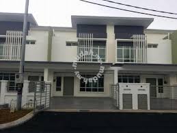 Shah alam (/ʃɑː ˈɑːləm/) is a city and the state capital of selangor, malaysia and situated within the petaling district and a small portion of the neighbouring klang district. Olive Bandar Hillpark Puncak Alam Shah Alam Houses For Rent In Puncak Alam Selangor Mudah My