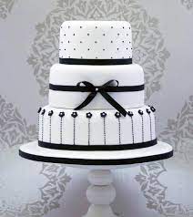 Delightfully Designed Wedding Cake From Thornton Cake Company Www Facebook Com Thorntoncakeco Fref Pearl Cake Tiered Wedding Cake Black And White Wedding Cake