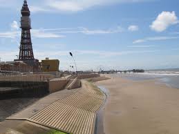 This streaming webcam is located in united kingdom. Blackpool Beach