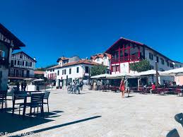 Il constitue la fraction nord du pays basque, avec les 3 provinces historiques du labourd. My Trip In And Around St Jean De Luz Pays Basque France Hot And Chilli