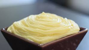 Creme Patissiere A Faire Avec Maizena 75g Ideale Pour Garnir Les Choux Les Bases De Tartes Aux Fruits Creme Patissiere Desserts Food