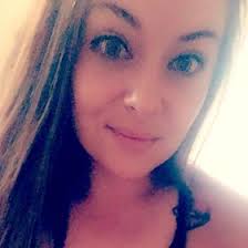 Nicole Eason (nicolechris84)