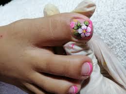 Diseno de unas para pies flor principiantes muy facil flowers nail art nlc youtube. Pin De Taty En Unas Decoradas Disenos De Unas Pies Unas De Pies Sencillas Arte De Unas De Pies