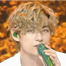 صور تاي عشوائي عشوائي amreading books wattpad in 2021 kim taehyung taehyung bts taehyung