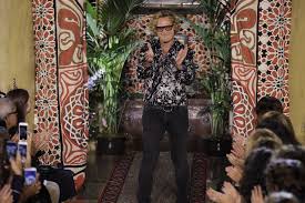 Le vie della zona sono tutte strette, molte di esse pedonali o a traffico limitato, e sono dedicate ad aspetti della vita di quel periodo storico: Roberto Cavalli Announces Departure Of Creative Director Wsj