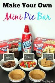 Play Party Pin Simple Summer Treats For Kids With Snack Pack W Red White And Blue Mm S Mini Pie Bar Summer Treats Mini Pies