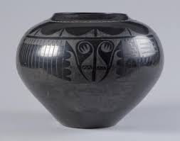 Maria Martinez Google Search Native American Pottery Native Pottery American Indian Pottery