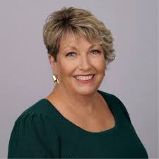 Visit me in Murano at Westside! Amazing Price and Commission! Call Kim at  407 256-7970.