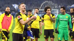 Bei den verlierern spielte kapitän marcel sabitzer durch, konrad laimer wurde in der 62. Bundesliga Bvb Kapitan Marco Reus Im Interview Nach Dem Revierderby Ich Bin Sehr Stolz