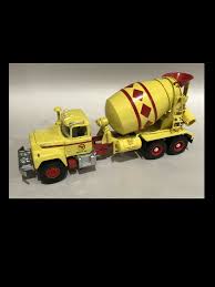 Maybe you would like to learn more about one of these? Hale Kauai Hawaii Concrete Cement Mixer Mack R Model 1 34 First Gear Diecast For Sale Online Ebay