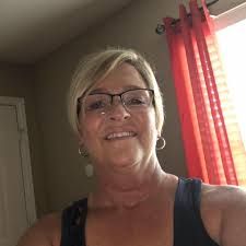 Where to find a good pumpkin roll with cream cheese in Delaware?