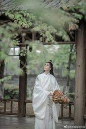 weibo 请叫我安静大叔 出镜 安乔jovi 同行 real南又瓜 燕 脂 凝 化妆 羽依蜻蜓 鱼圆领袍 司南阁汉服神仙老师 知竹zz 疯子charles 松溪大曲