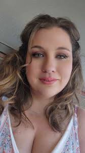 Hi Groupies, single Mom here.