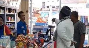 Bocil plus 62 hot viral 4 video tkw indonesia vs banglades , miris lihat nya sudah tidak ingat lagi. Viral Sumbangan Rp 1000 Pria Berbaju Putih Ini Marahi Karyawan Indomaret