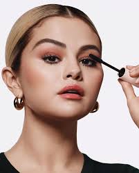 Meet the NEW Perfect Strokes Universal Volumizing Mascara. With its  weightless, easy-to-build formula, you can create lash looks that are true  to you—from stand-out to subtle and everything in between—all while defining