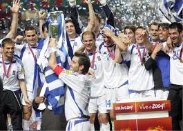 Εθνική εβδομάδα εξυπηρέτησης πελατών 2020: Euro 2004 Otan Oi Olympioi 8eoi Toy Rexagkel Katekthsan Thn Koryfh Ths Eyrwphs