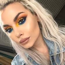 Jennifer Dauria's Instagram, Twitter & Facebook