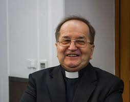 Od rana stacja emituje specjalne oświadczenie dyrektora rozgłośni. Tadeusz Rydzyk W Niemczech Pracowal W Zenskim Klasztorze Nie Uwierzysz Co Tam Robil Super Express Wiadomosci Polityka Sport